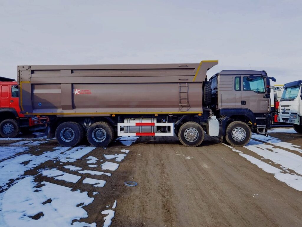 Самосвал SITRAK C7H 8X4 29 кубов, R24